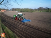 Fendt 820 met Hassia pootmachine