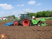 Fendt 820 met Hasia SL+