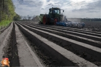 Fendt 820 met Hassia CP