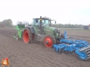 Fendt 820 met Hassia CP