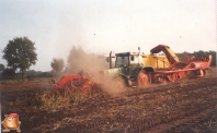 Grimme dls 1700 wagenrooier met Amac loofklapper