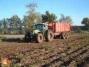 Fendt 820 met krampe kieper