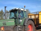 AVR Solanum 2000 met Fendt 824 afvoercombinatie