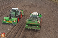 Fendt 828  en 820 met miedema cp 42