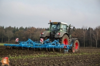 Fendt 828 vario met lemken kristall