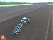 Pflügen bei van den Borne aardappelen