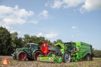 Kartoffelroden bei van den Borne Aardappelen.