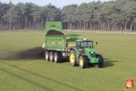 Bemesten najaar bij van den Borne aardappelen