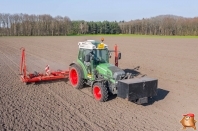 Rüben säen bei van den Borne aardappelen