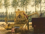 Jan van den borne op de combine