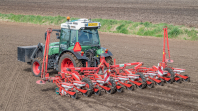 Rüben säen bei van den Borne aardappelen