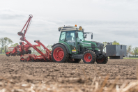 Rüben säen bei van den Borne aardappelen