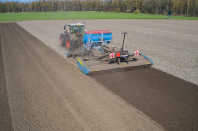 Spitten bij van den Borne aardappelen