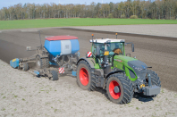 Spitten bij van den Borne aardappelen