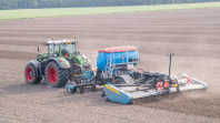 Spitten bij van den Borne aardappelen