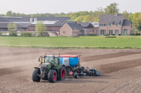 Spitten bij van den Borne aardappelen