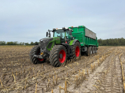 Bemesten najaar bij van den Borne aardappelen