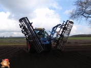 Fendt 930 met 6 meterse Lemken smaragd cultivator