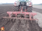 Tiefenlockern bei van den Borne aardappelen