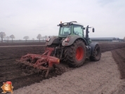 Tiefenlockern bei van den Borne aardappelen