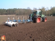 Lemken 5 schaar ploeg met ondergronders en dubbelen vorenpakker