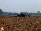 Fendt 926 met Lemken 5 schaar ploeg 