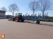 Fendt 820 met Lemken Varitansanit 7-schaar met vorrenpakker