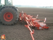 Fendt 509 met Accord bieten zaaimachine 