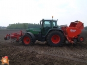 Fendt 716 met Grimme pootmachine