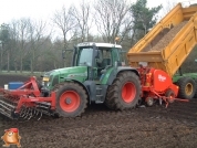 Fendt 716 met Grimme pootmachine