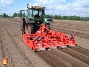 Fendt 716 met Grimme pootmachine